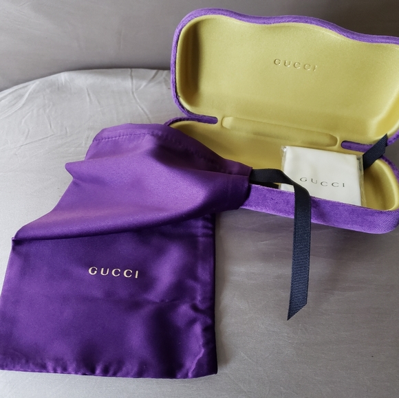 SOLD Gucci oversized cat eye acetatesunglasses - Picture 6 of 7